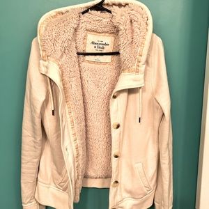 Abercrombie sweatshirt size Womens LG